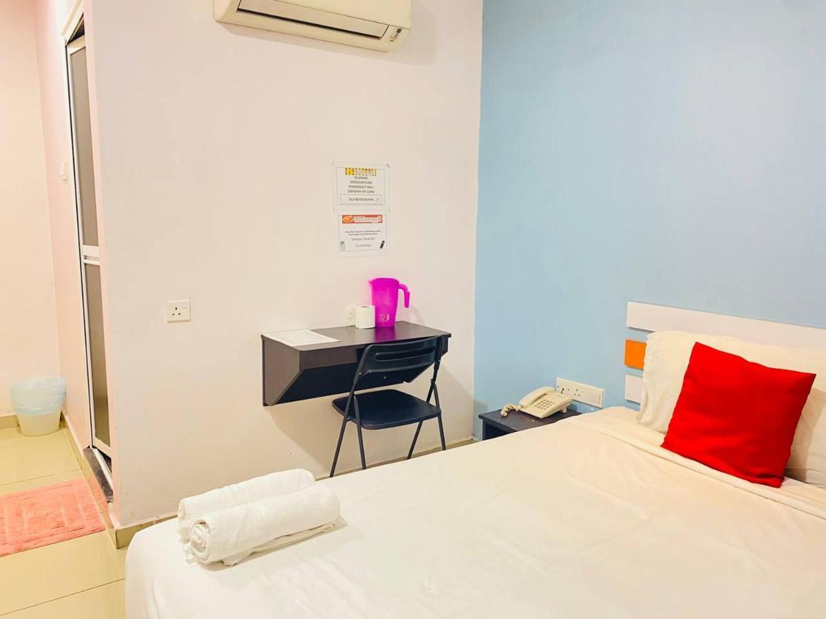 Segamat Orange Hotel Bagian luar foto