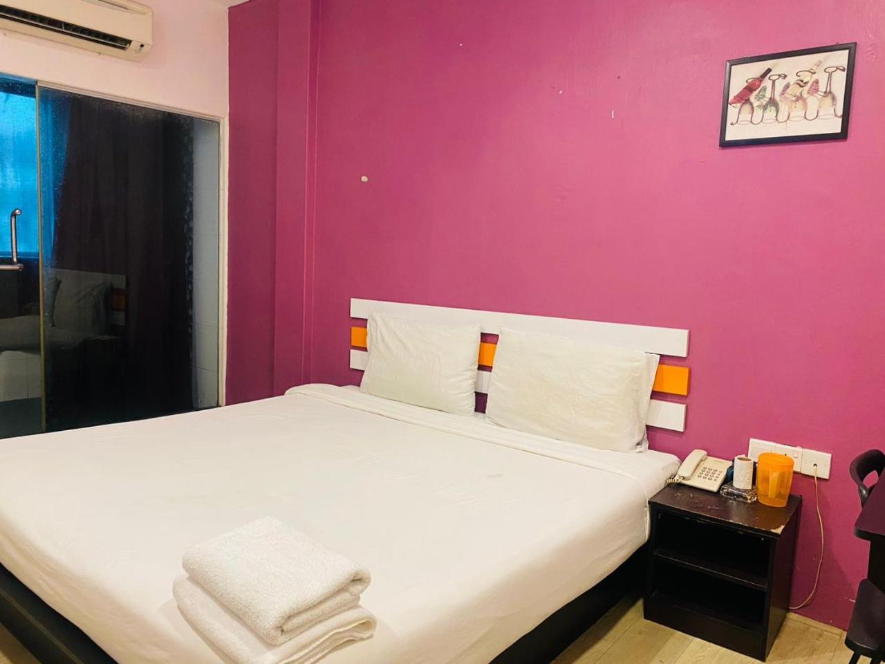 Segamat Orange Hotel Bagian luar foto