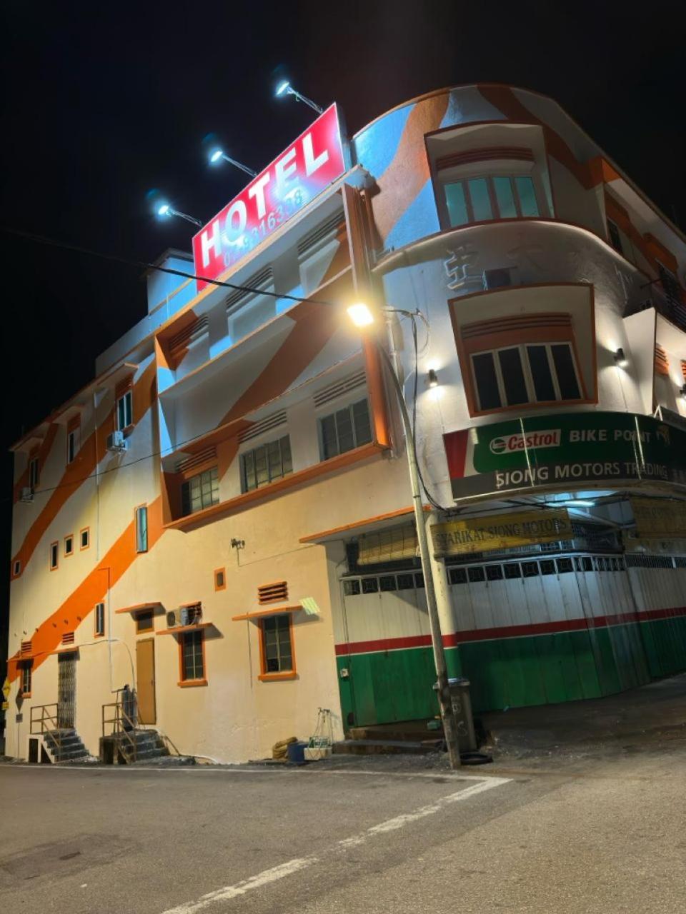 Segamat Orange Hotel Bagian luar foto